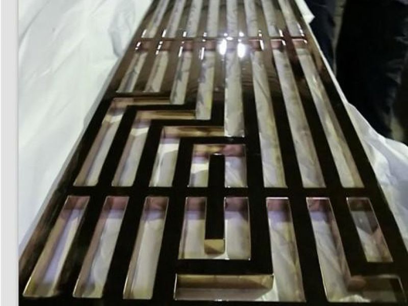 用wb官网屏风营造一个属于自己的个性书房