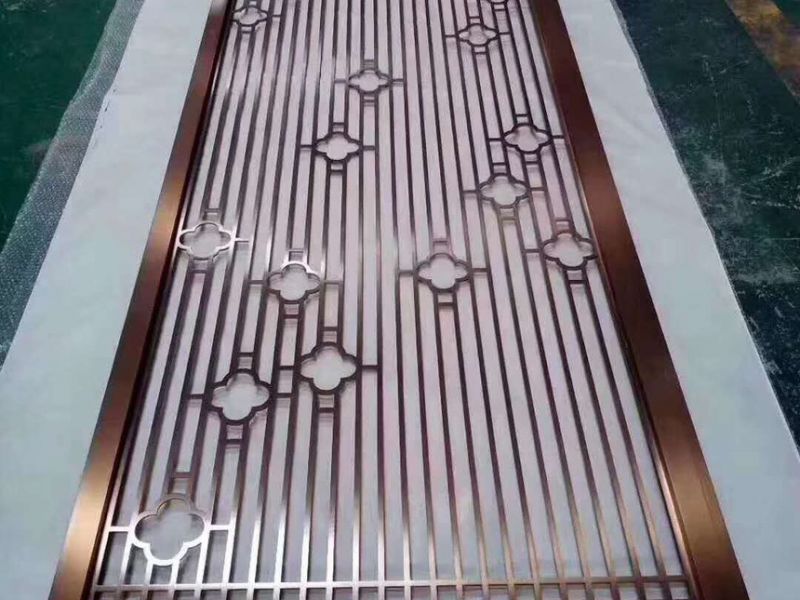 酒店工程安装wb官网屏风后，装饰装潢都提高好几个档次