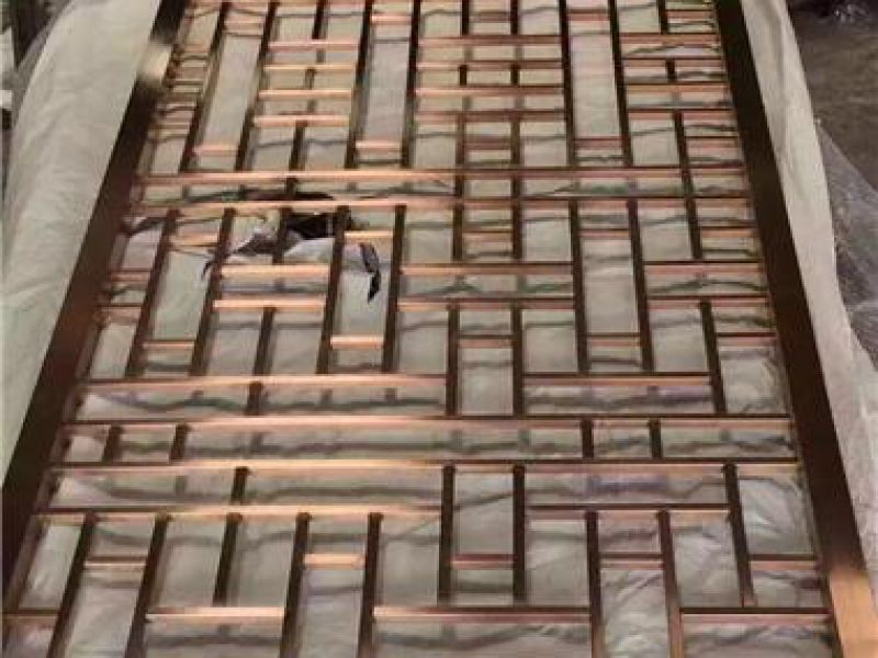 仿古铜色wb官网隔断屏风镀色方法及及具体细节